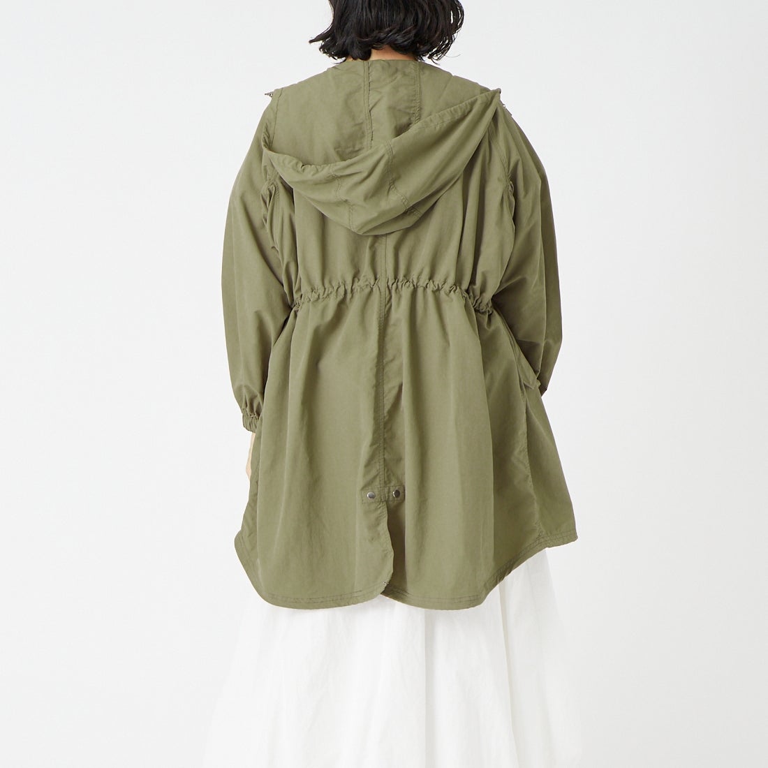 Jeans Factory Clothes [ジーンズファクトリークローズ] ウエストドローナイロンパーカー [21267066] 056 ｶｰｷ &&モデル身長：162cm 着用サイズ：F&&