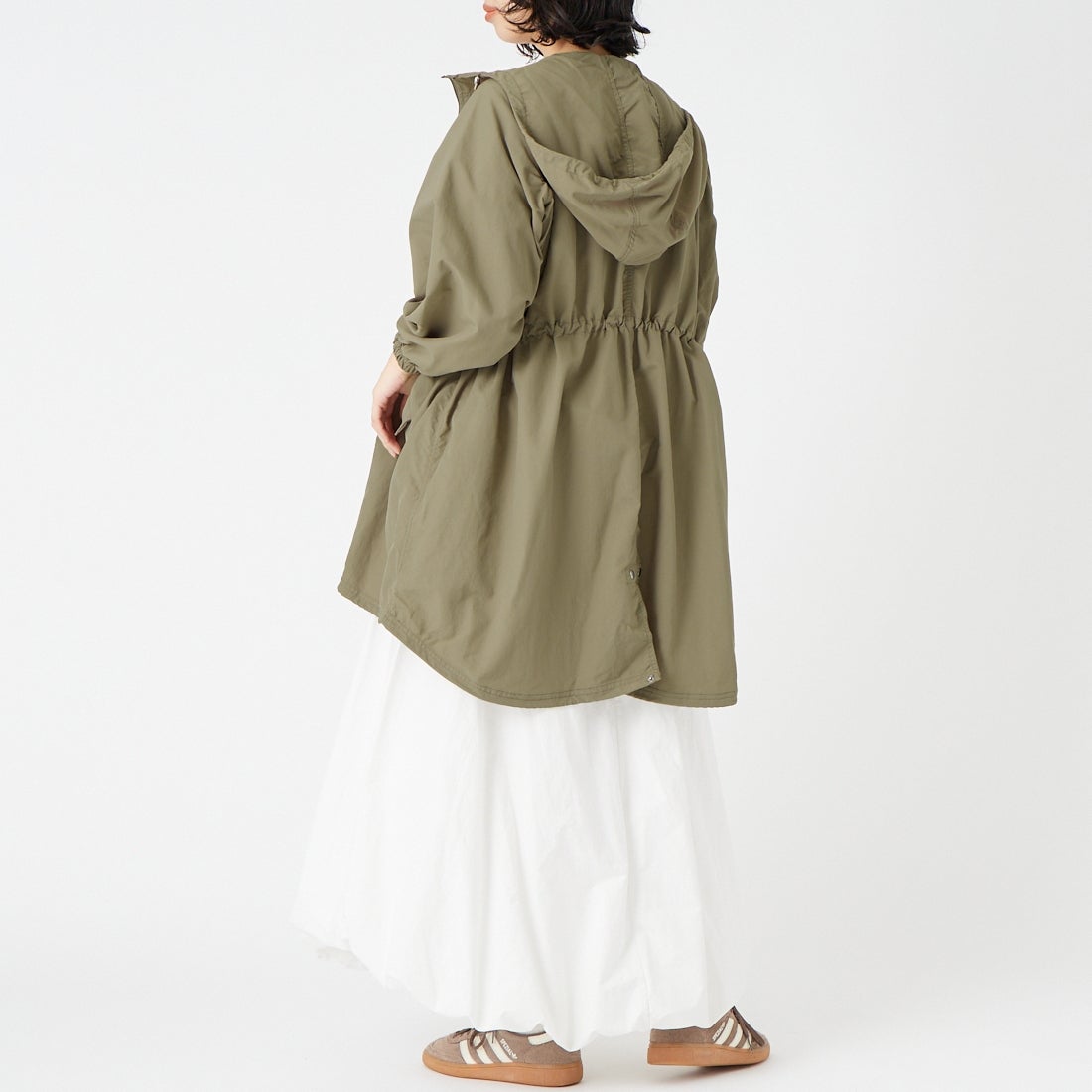 Jeans Factory Clothes [ジーンズファクトリークローズ] ウエストドローナイロンパーカー [21267066] 056 ｶｰｷ &&モデル身長：162cm 着用サイズ：F&&