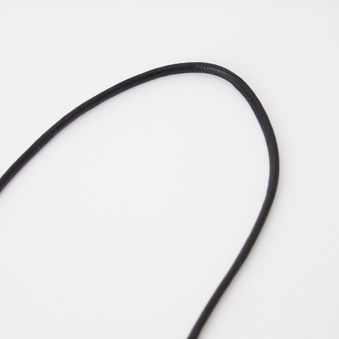 Name. [ネーム] ホーンビーズループタイ [NMAC-016] BLACK