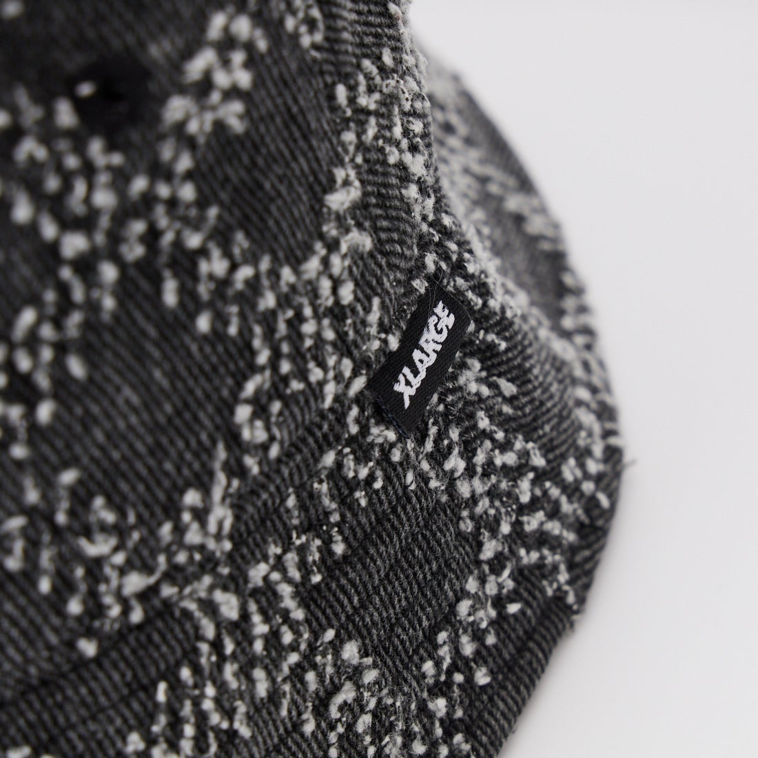 XLARGE [エクストララージ] ニードルパンチフェードハット [101261051010] BLACK