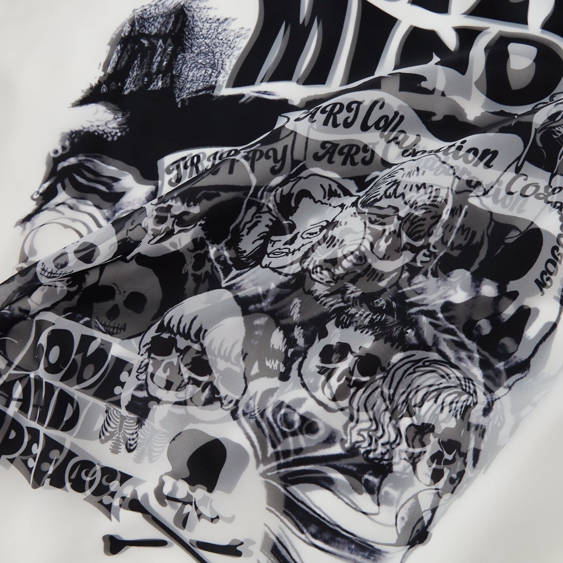 TRIPPY MIKIO ART [トリッピーミキオアート] コラボレーションTシャツ ROCK STARS [TRMM-003] WHITE