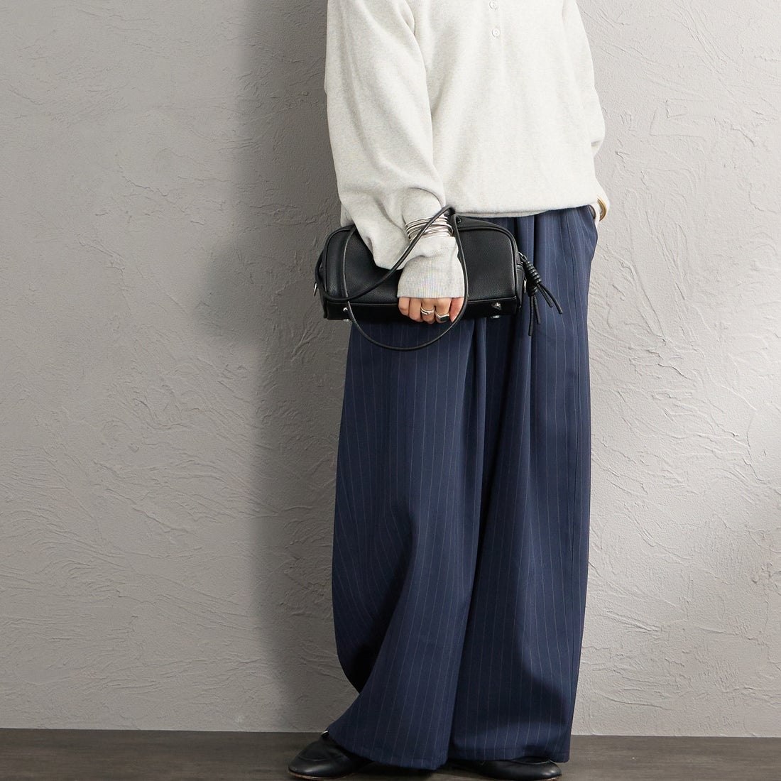 &MyuQ [アンドミューク] KAKU ショルダーバッグ [MCB140-L] BLACK