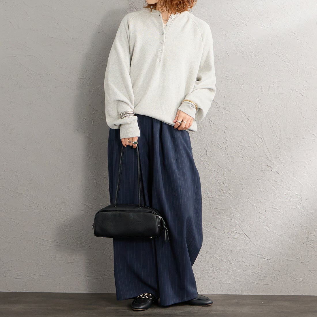 &MyuQ [アンドミューク] KAKU ショルダーバッグ [MCB140-L] BLACK