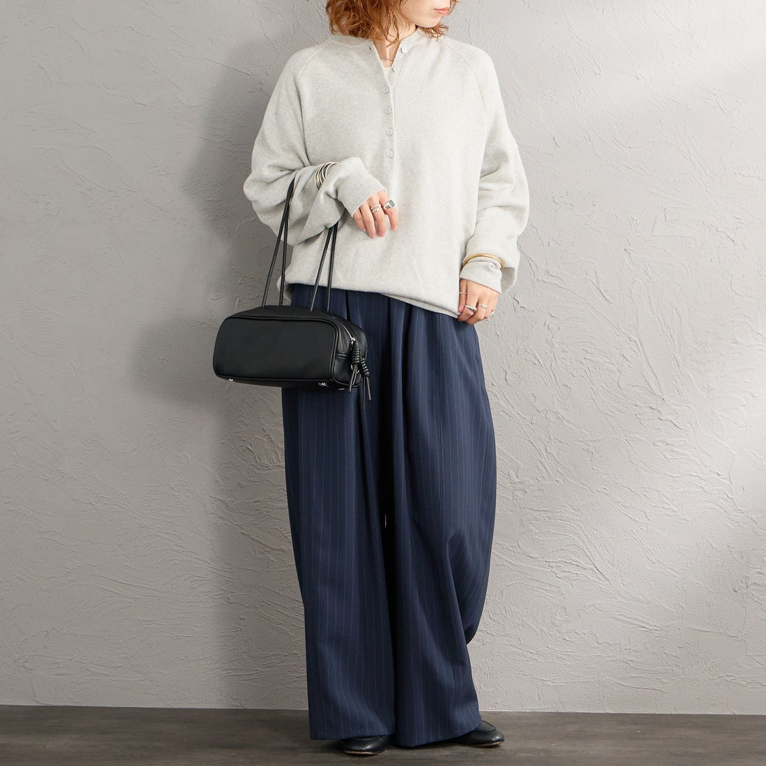 &MyuQ [アンドミューク] KAKU ショルダーバッグ [MCB140-L] BLACK