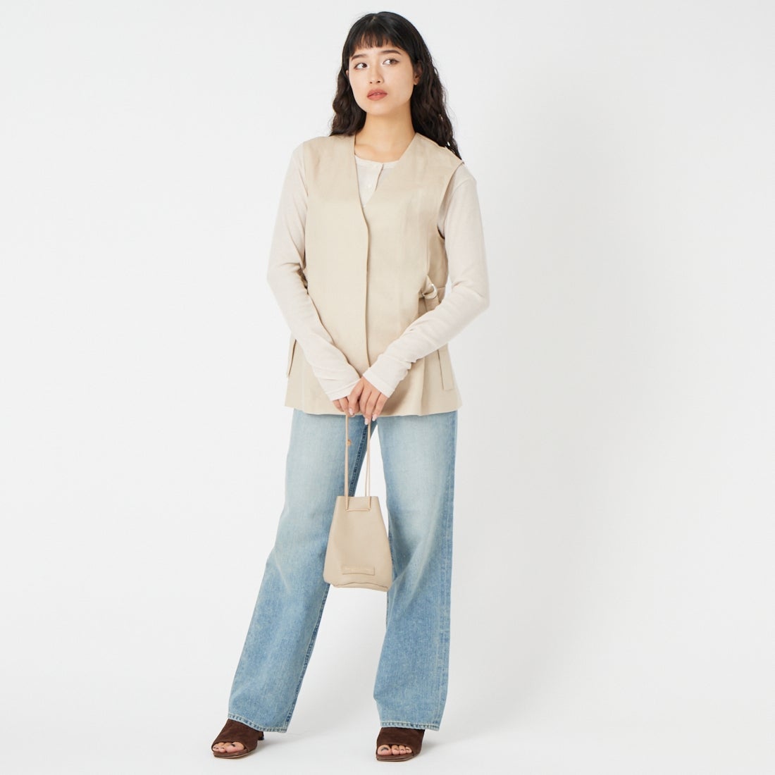 Jf Ready Made [ジェイエフレディメイド] リネンレーヨンジレ [786046] 61 ﾍﾞｰｼﾞｭ &&モデル身長：162cm 着用サイズ：F&&