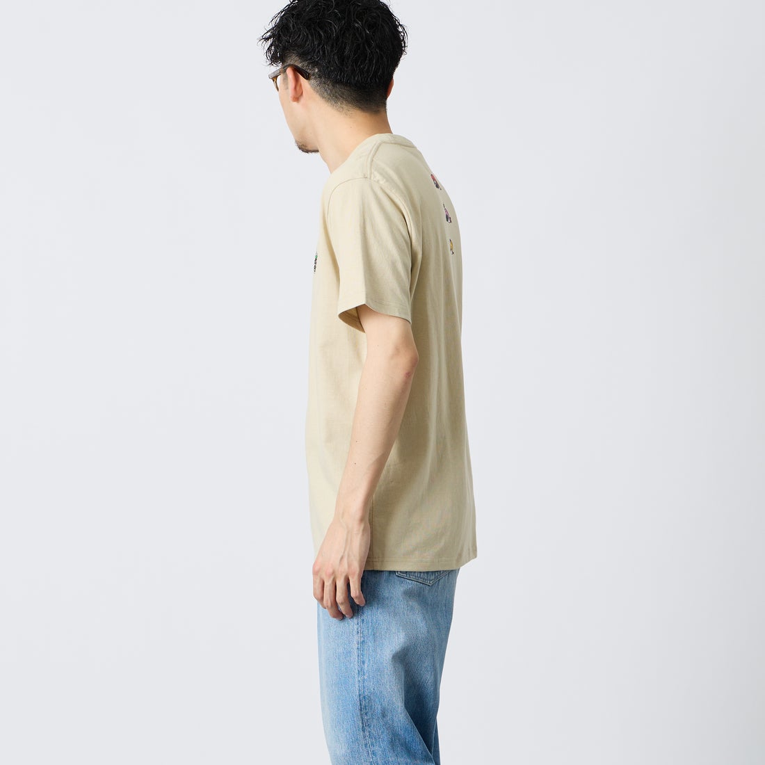 CHUMS [チャムス] 別注 BOOBY SUSHI FRIENDS バックプリント ショートスリーブTシャツ [CH01-2858-JF] G057 GREIG &&モデル身長：168cm 着用サイズ：M&&