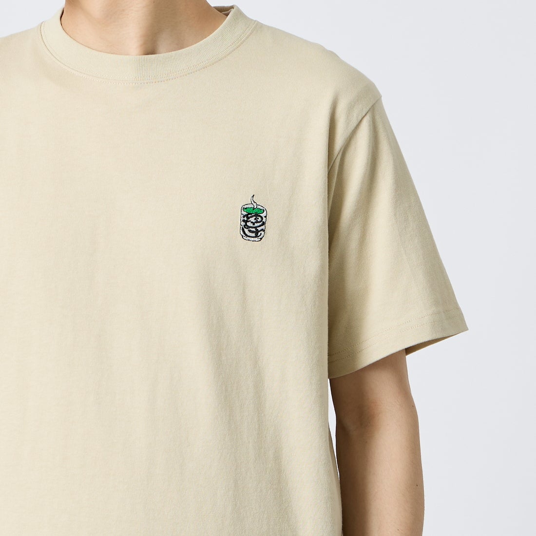 CHUMS [チャムス] 別注 BOOBY SUSHI FRIENDS バックプリント ショートスリーブTシャツ [CH01-2858-JF] G057 GREIG &&モデル身長：168cm 着用サイズ：M&&