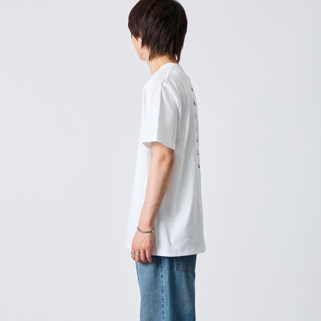 CHUMS [チャムス] 別注 BOOBY SUSHI FRIENDS バックプリント ショートスリーブTシャツ [CH01-2858-JF] W001 WHITE &&モデル身長：177cm 着用サイズ：XL&&