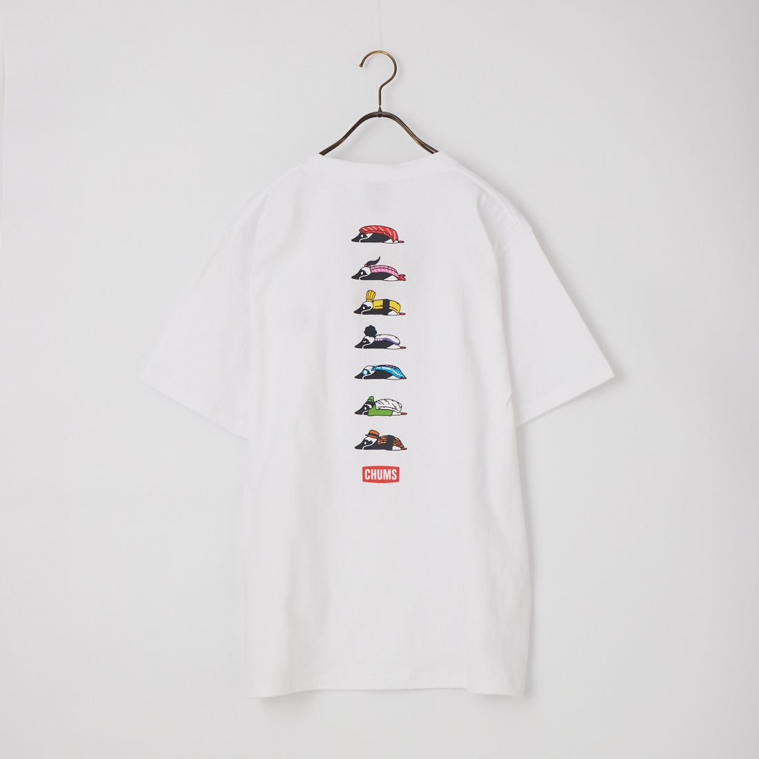CHUMS [チャムス] 別注 BOOBY SUSHI FRIENDS バックプリント ショートスリーブTシャツ [CH01-2858-JF] W001 WHITE