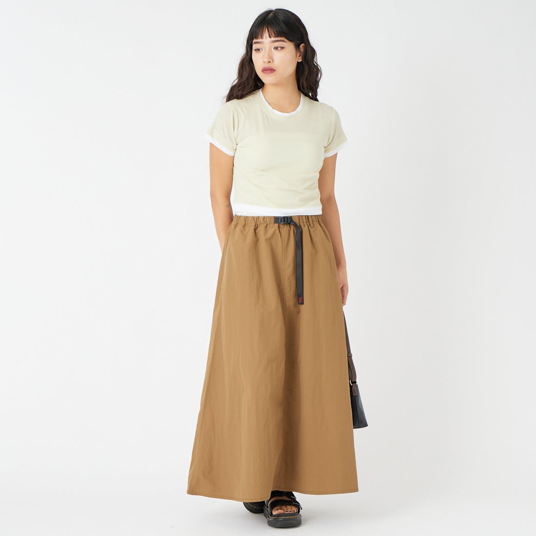 GRAMiCCi [グラミチ] ナイロンフレアスカート [GLSK6-SJP008] COYOTE &&モデル身長：162cm 着用サイズ：M&&