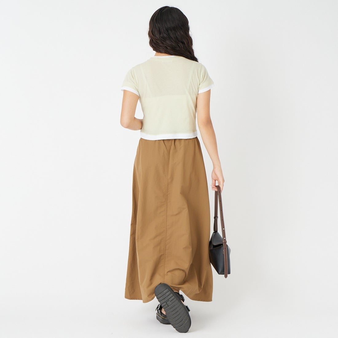 GRAMiCCi [グラミチ] ナイロンフレアスカート [GLSK6-SJP008] COYOTE &&モデル身長：162cm 着用サイズ：M&&