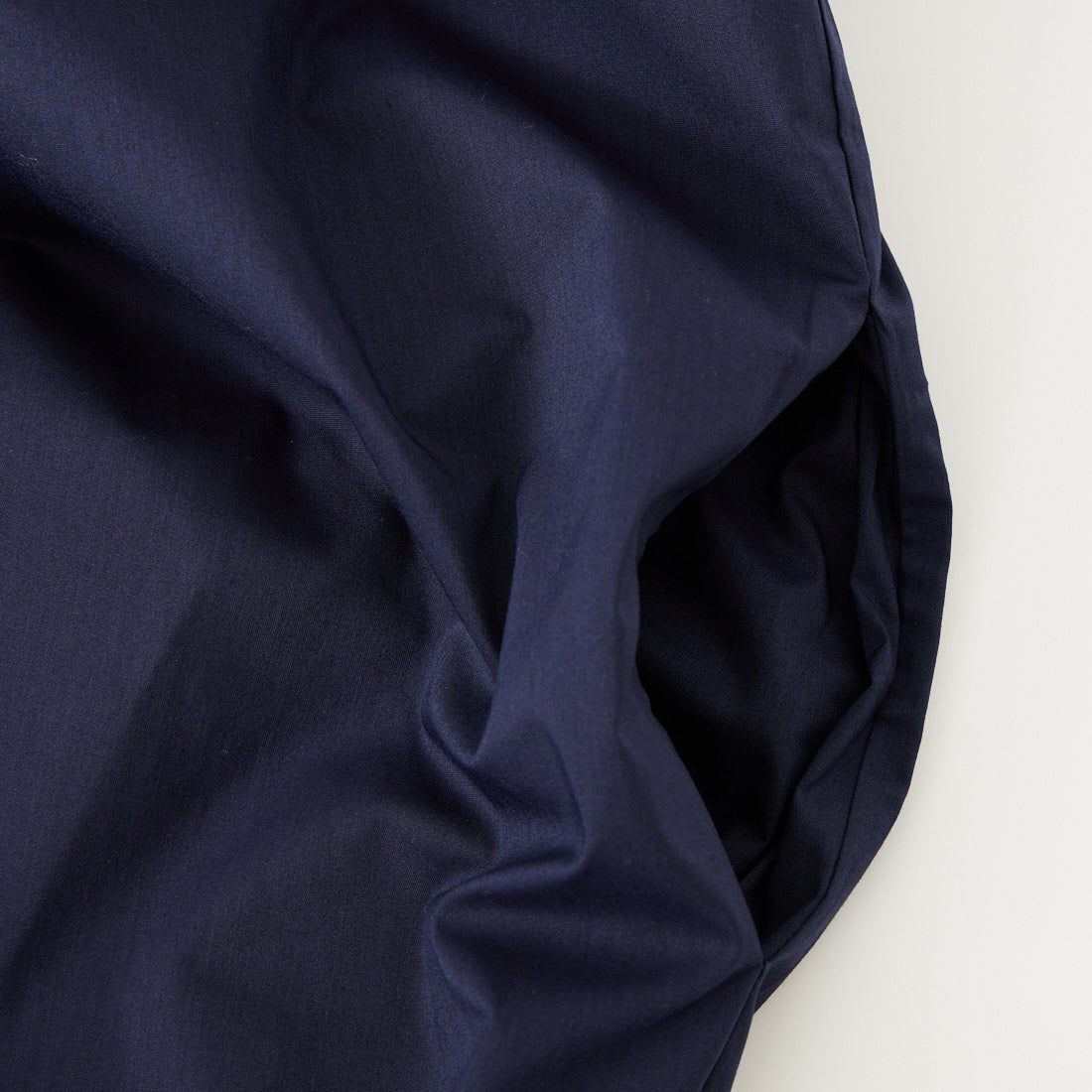 Kelen [ケレン] フリルデザインVネックワンピース RIFFEW [LKL25SOP2104] NAVY