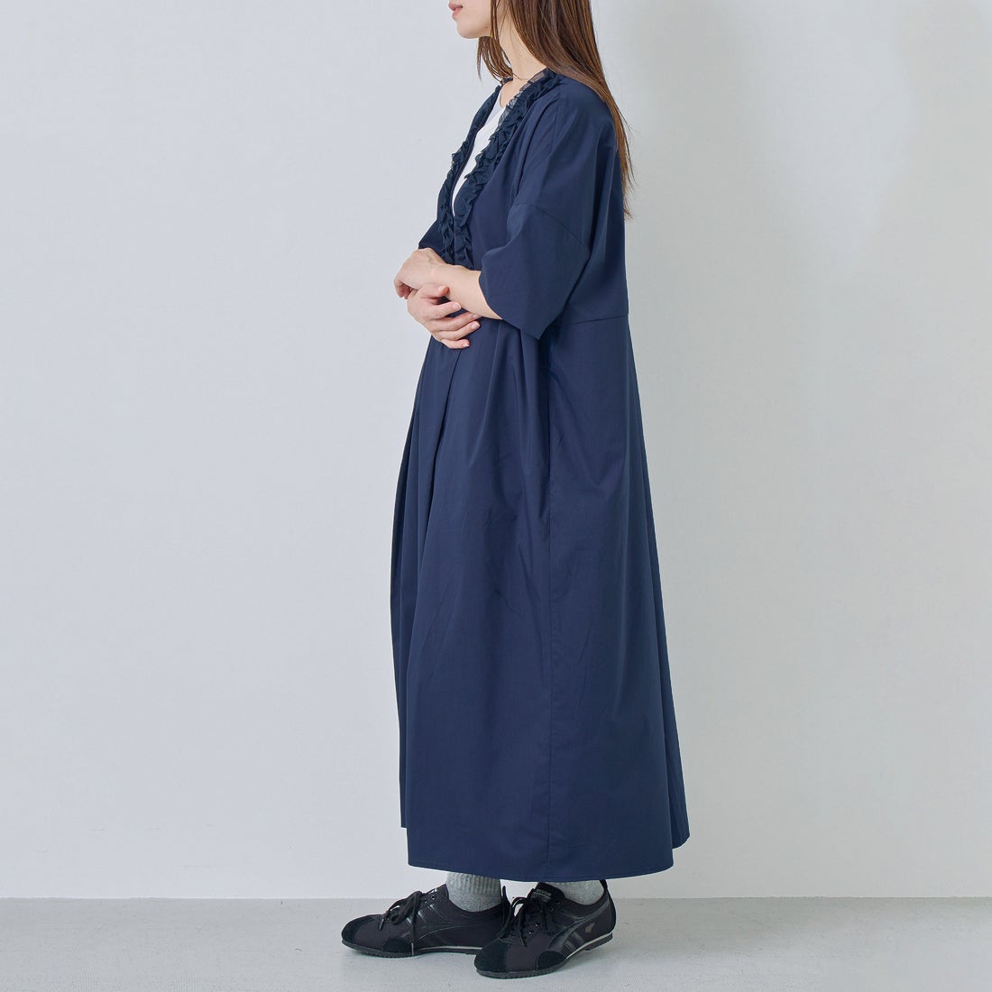 Kelen [ケレン] フリルデザインVネックワンピース RIFFEW [LKL25SOP2104] NAVY