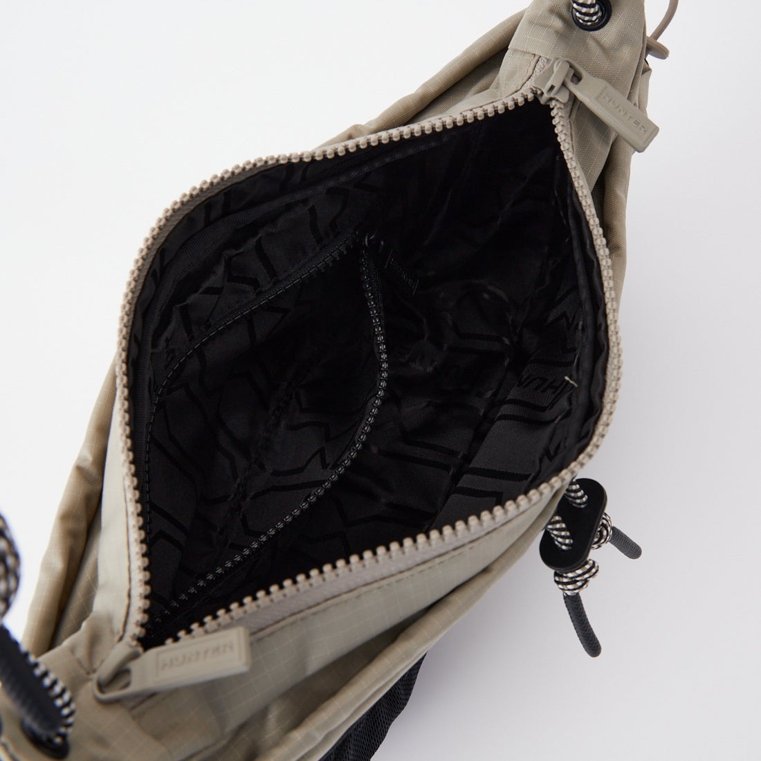 HUNTER [ハンター] トラベル クロスボディバッグ [UBX7123NRS] BEC