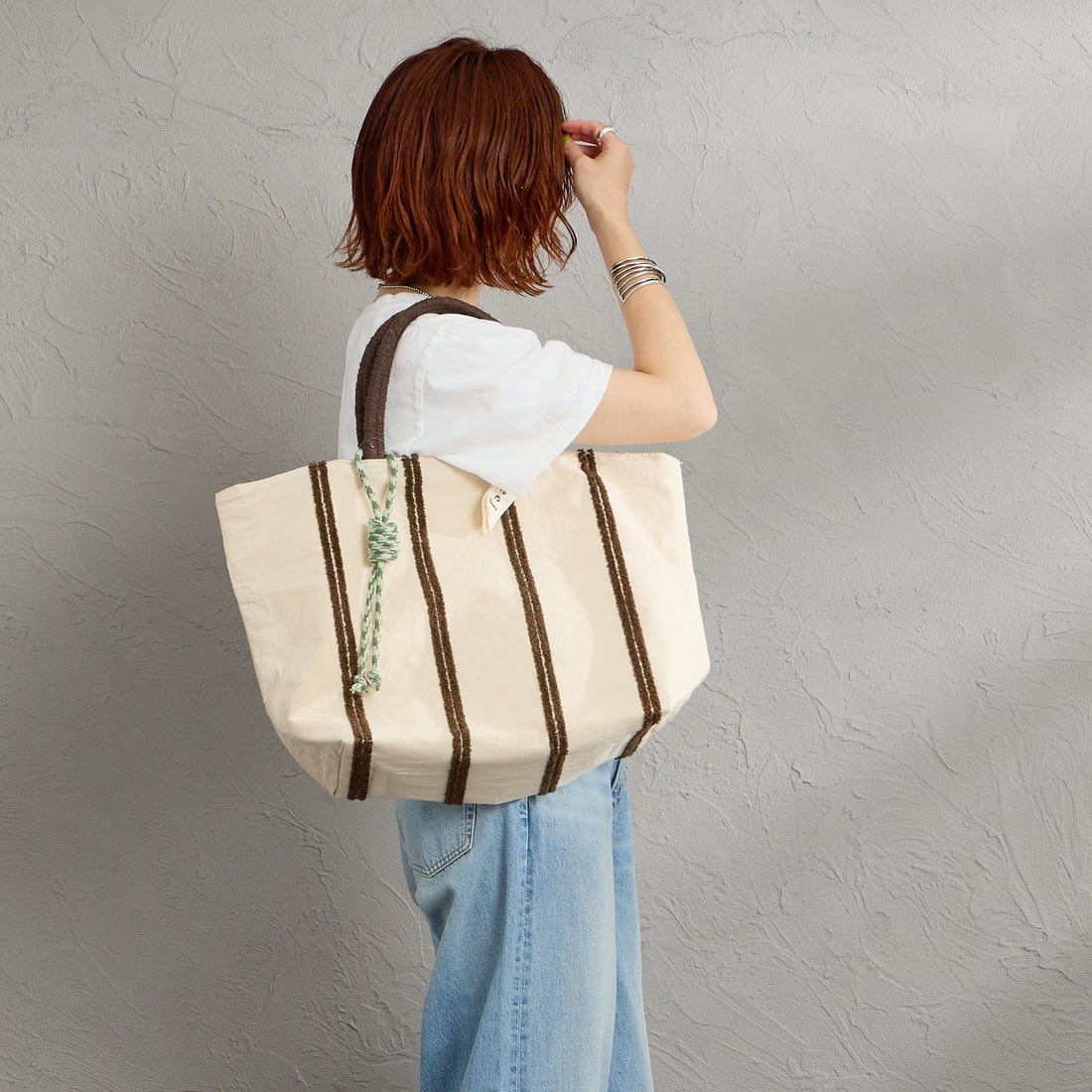 beej [ビージ] ループラインビッグトートバッグ [26SS-PWMI-IT-005] WHITE