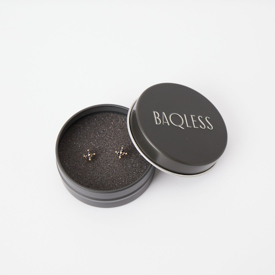 Baqless [バックレス] アミティ ブルームオニキス ゴールドピアス [261AM-BLM-ON-YG] GOLD