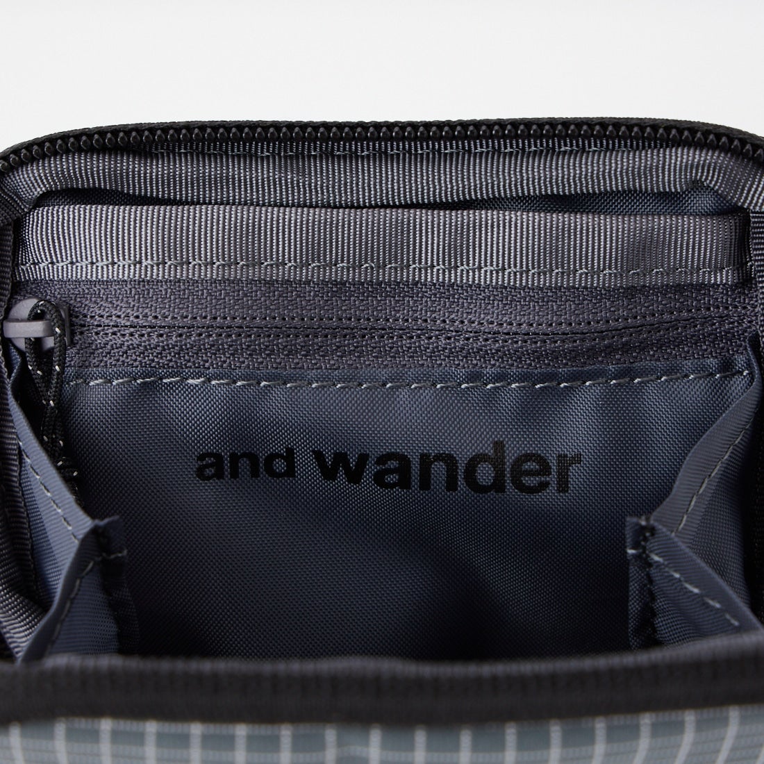 and wander [アンドワンダー] オーシャンリップウォレット [5745977119] GRAY