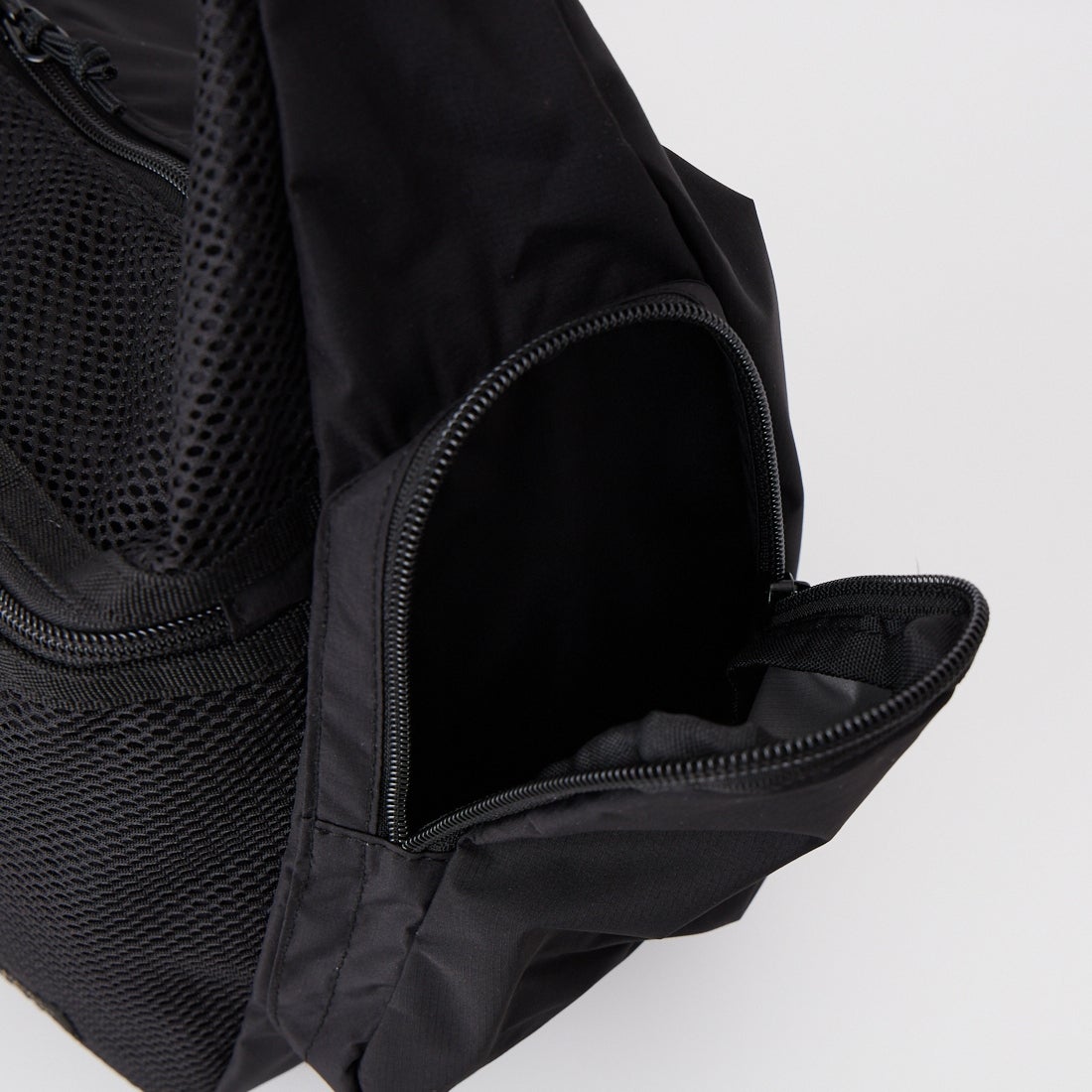 SEDAN ALL-PURPOSE [セダン オールパーパス] メッシュショルダーバッグ [SD26S-BG04] BLACK