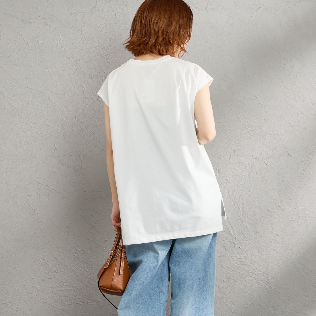 Maison de L'allure [メゾン ドゥ ラリュール] ボックス箔プリントTシャツ [M26312014] 02 OFF &&モデル身長：158cm 着用サイズ：F&&