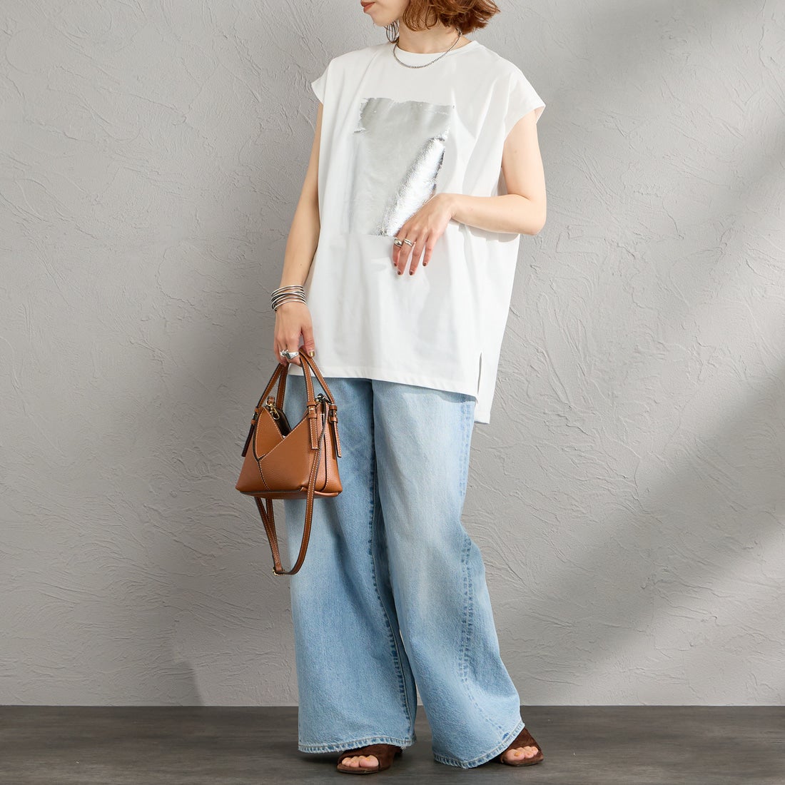 Maison de L'allure [メゾン ドゥ ラリュール] ボックス箔プリントTシャツ [M26312014] 02 OFF &&モデル身長：158cm 着用サイズ：F&&