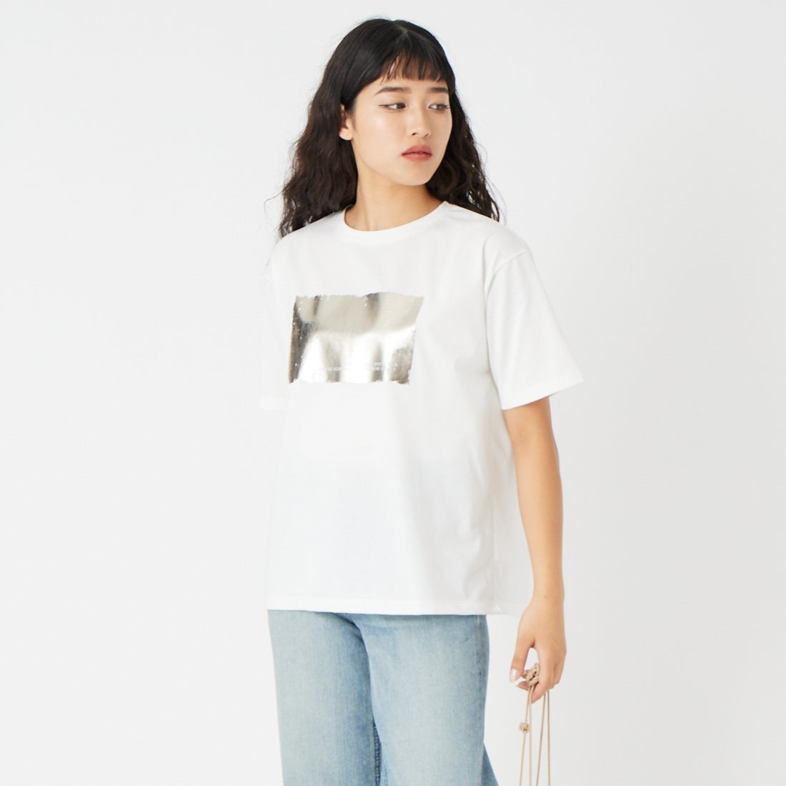 01 WHITE&&モデル身長：162cm 着用サイズ：F&&