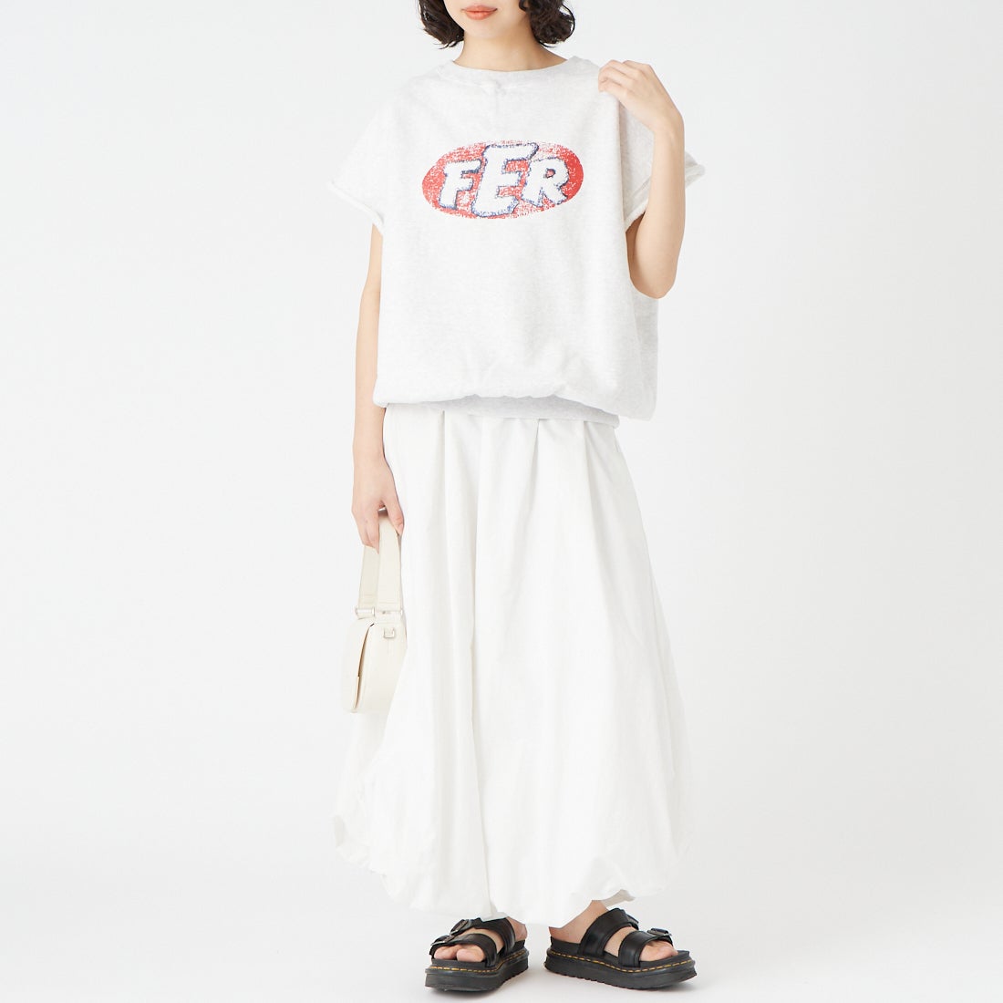 BOW WOW [バウワウ] FERモータスポーツ エイジドスウェット [BW261-FMSSS] M.GRAY &&モデル身長：162cm 着用サイズ：S&&