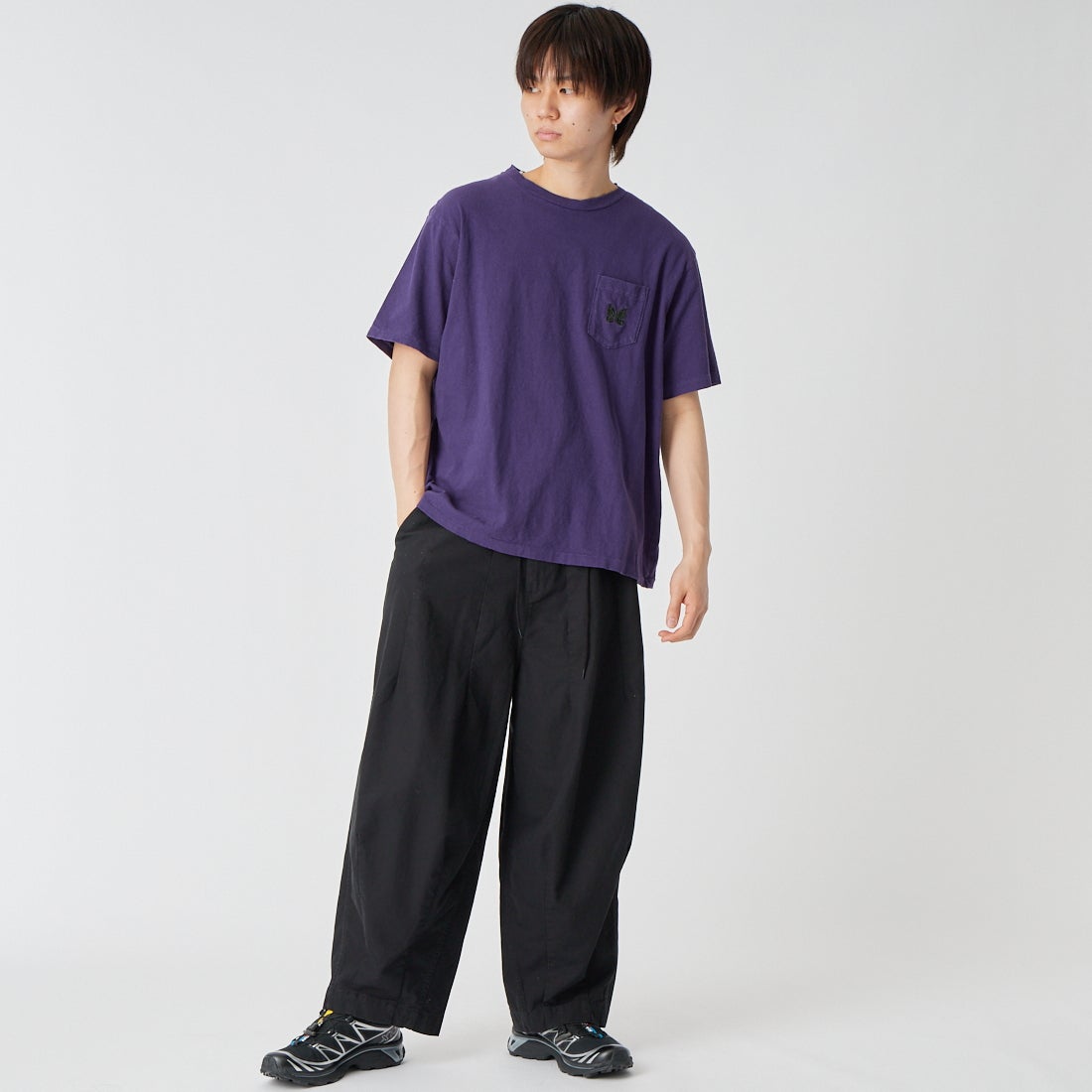 Needles [ニードルズ] ショートスリーブポケットTシャツ [SX444] F PURPLE &&モデル身長：177cm 着用サイズ：M&&