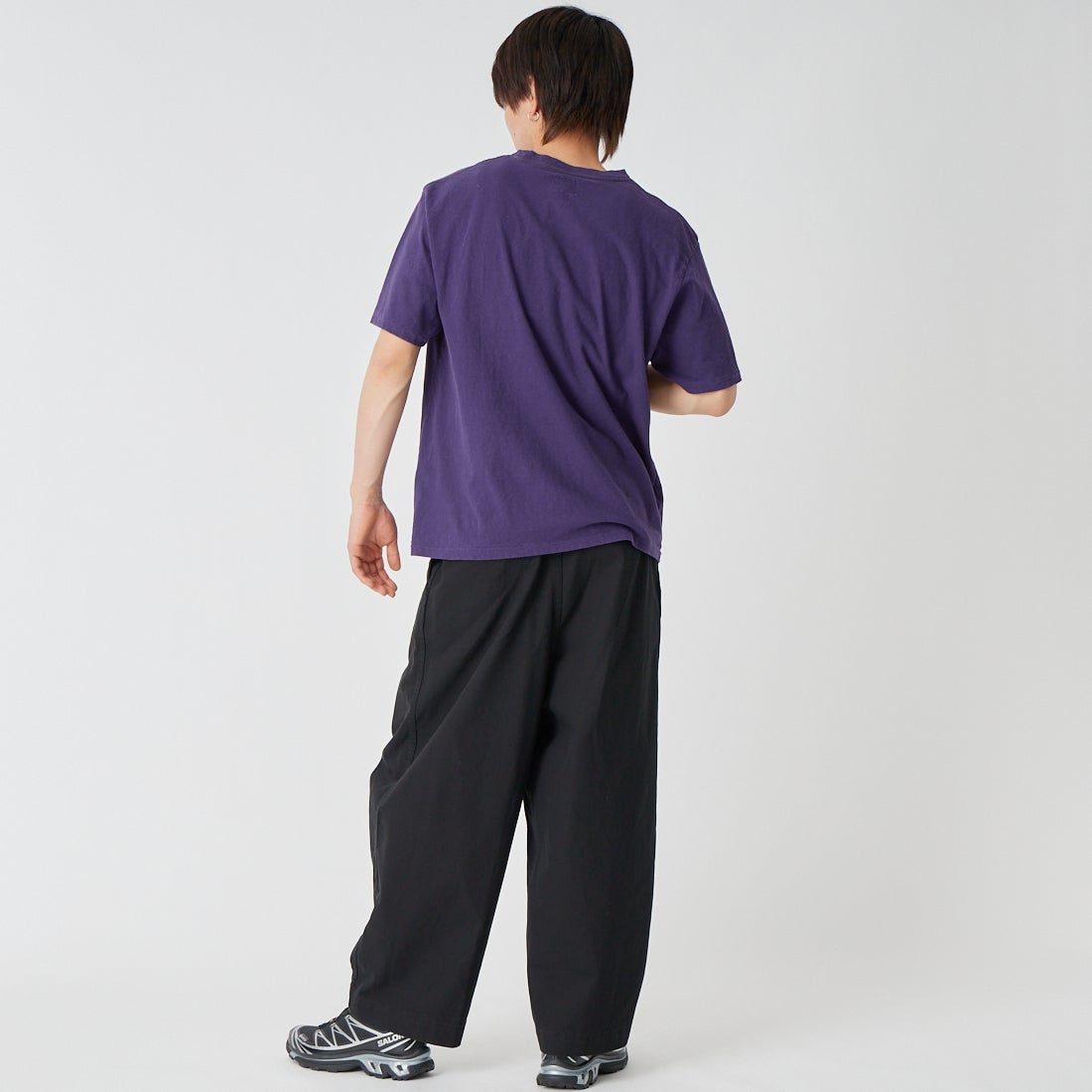 Needles [ニードルズ] ショートスリーブポケットTシャツ [SX444] F PURPLE &&モデル身長：177cm 着用サイズ：M&&