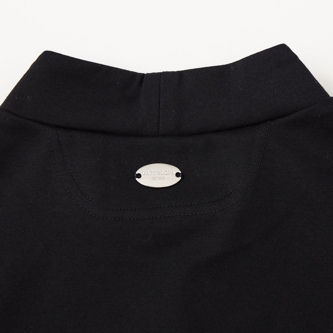 MARK & LONA [マークアンドロナ] スワロフスキーロゴ モックネックTシャツ [MLM-6A-AA04] BLACK