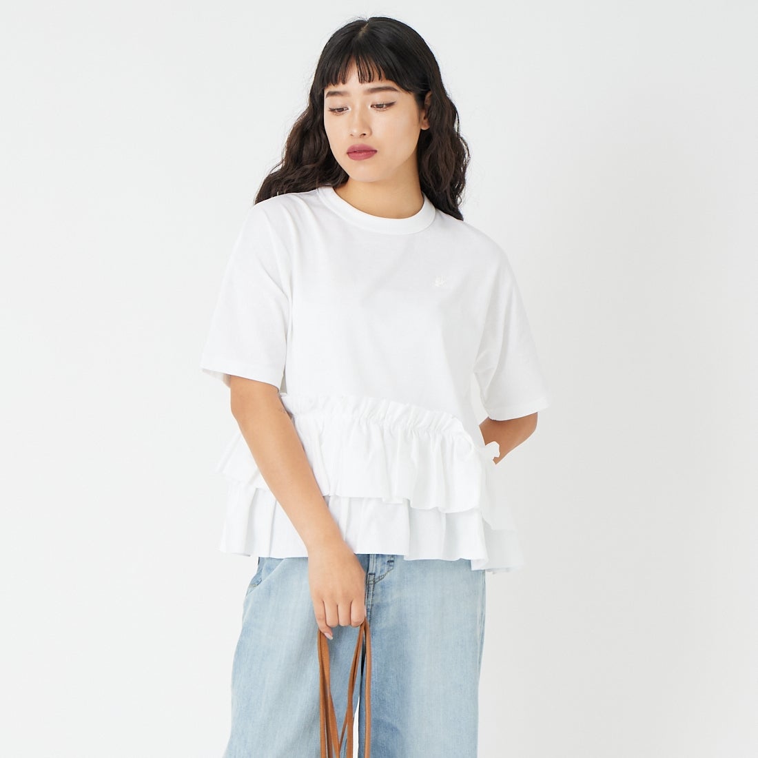 RhodolirioN [ロドリリオン] スワローフリルティアードトップス [SW1078] A WHITE &&モデル身長：162cm 着用サイズ：0&&