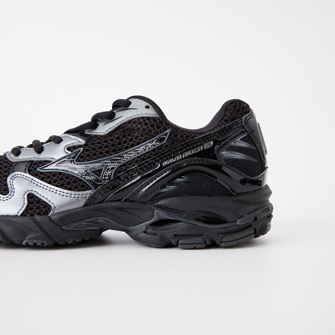 MIZUNO [ミズノ] ウェーブライダー 10 [D1GA2616] 01 ﾌﾞﾗｯｸ