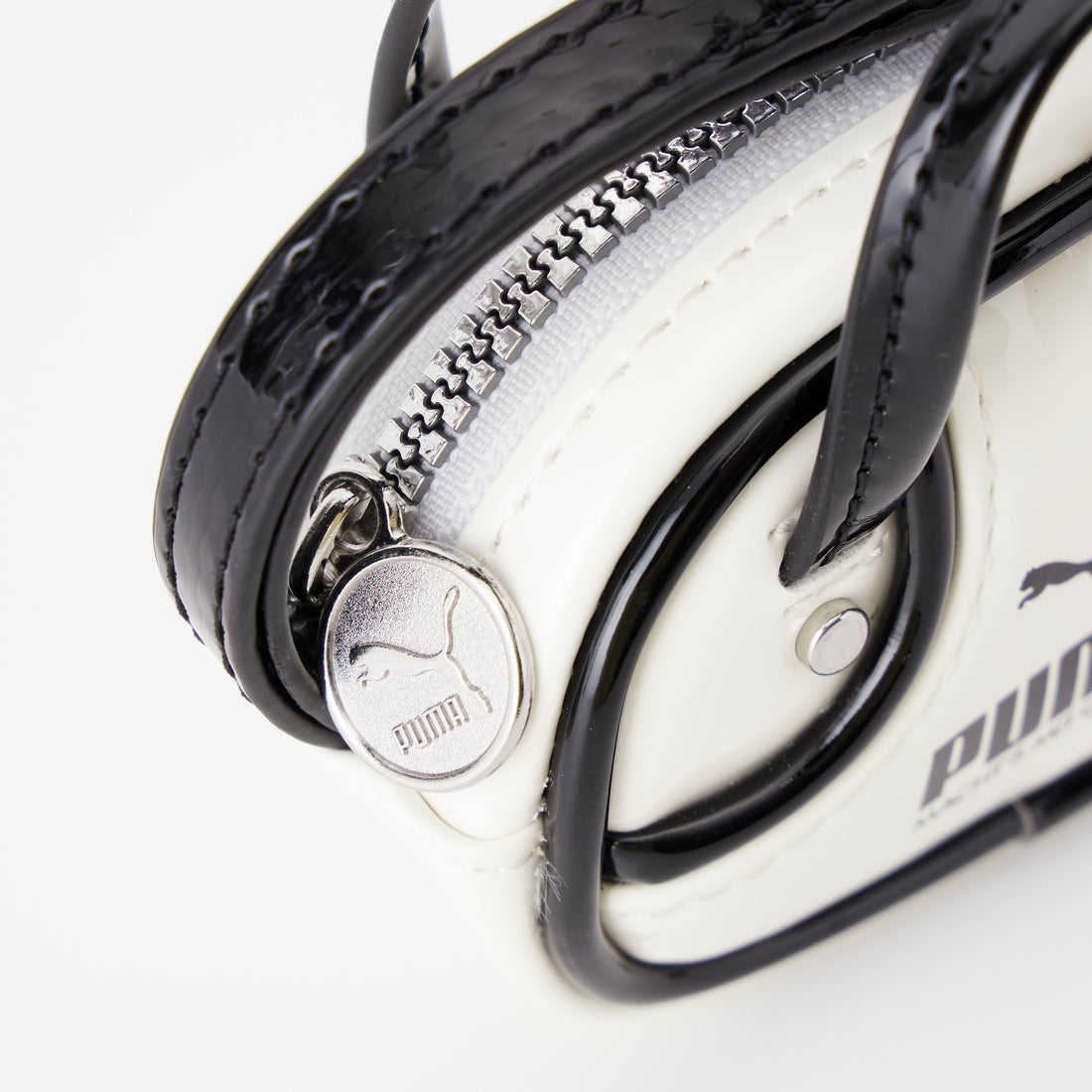 PUMA [プーマ] プーマ1976 グリップバッグ キーチェーン [092598] 01 PUMA WH