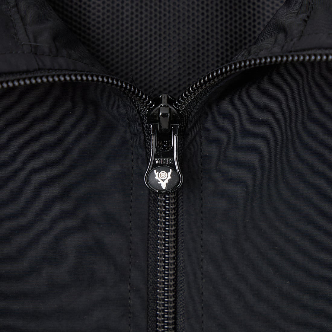 South2West8 [サウスツーウエストエイト] ナイロンタッサー ウォームアップジャケット [SX653] B BLACK