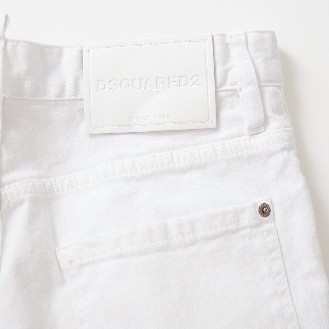 Dsquared2 [ディースクエアード] スリムツイストジーンズ [74LB1869-39781] 100 WHITE