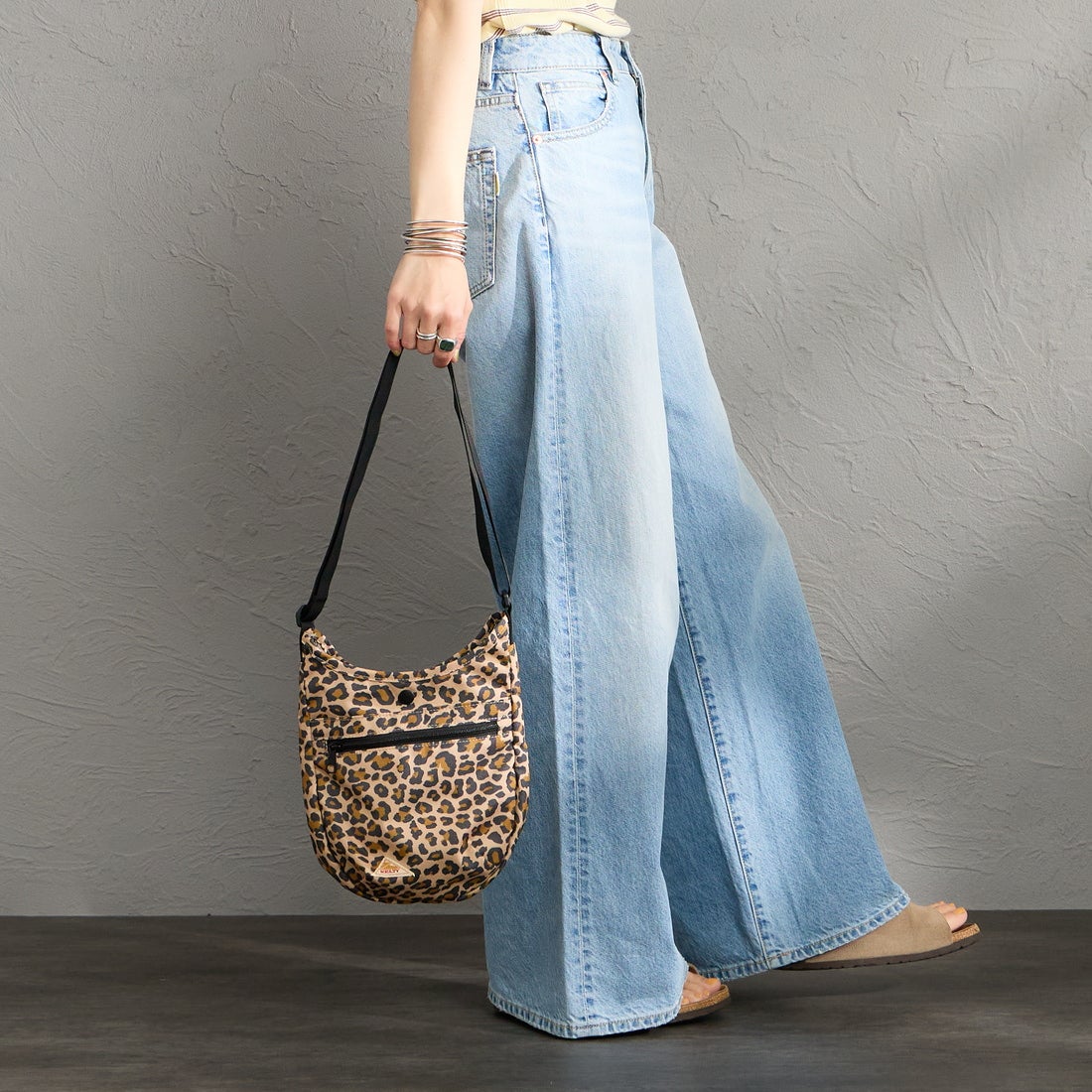 KELTY [ケルティ] ES ミニカーブショルダーバッグ [3259271526] GOLD LEO
