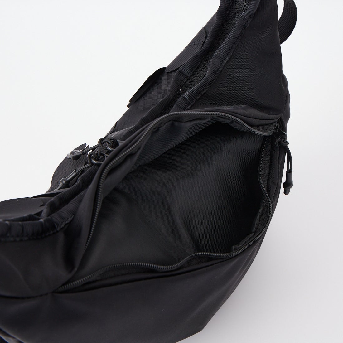 YDOT [ワイドット] FLCモチーフ ギリーサコッシュ [YU01706] BLACK