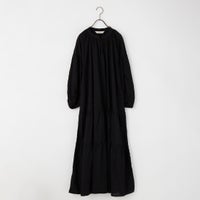 19 BLACK