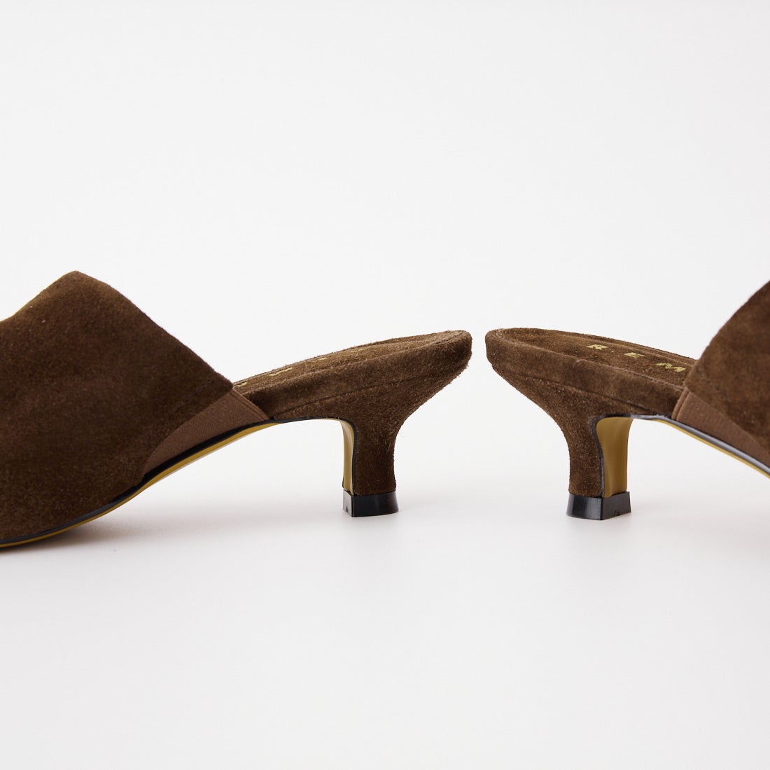 REMME [レメ] シープスエード アンテサンダル [ZH-26S025-AN] COFFEE