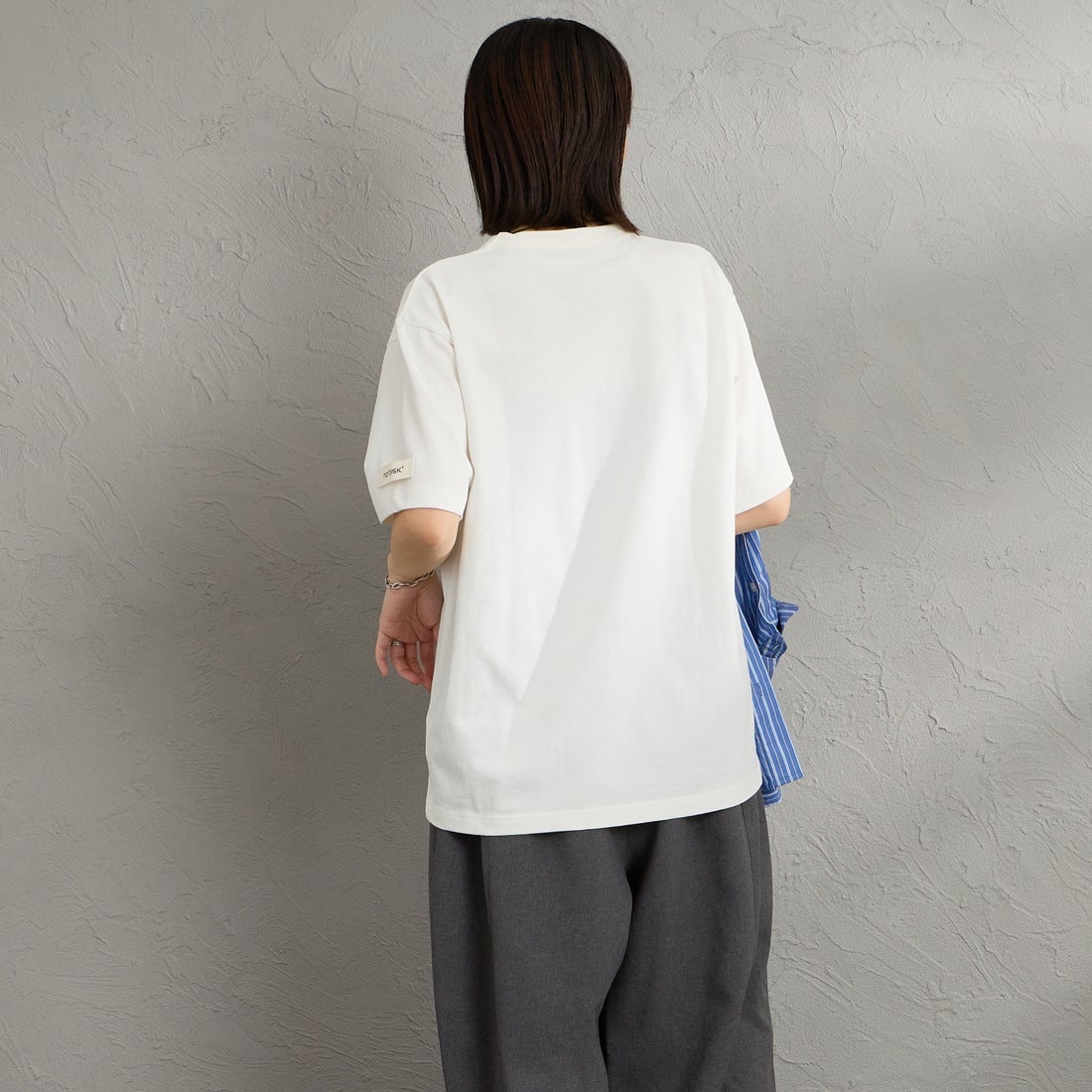 NORDISK [ノルディスク] 別注 ワンポイント刺繍 ポケットTシャツ [NU11701-JF] WHT &&モデル身長：160cm 着用サイズ：S&&