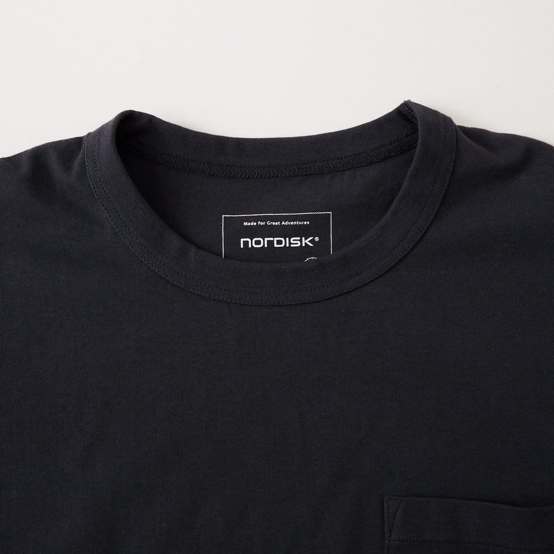 NORDISK [ノルディスク] 別注 ワンポイント刺繍 ポケットTシャツ [NU11701-JF] CHR