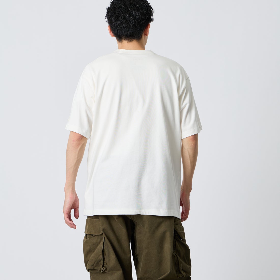 NORDISK [ノルディスク] 別注 ワンポイント刺繍 ポケットTシャツ [NU11701-JF] WHT &&モデル身長：168cm 着用サイズ：M&&