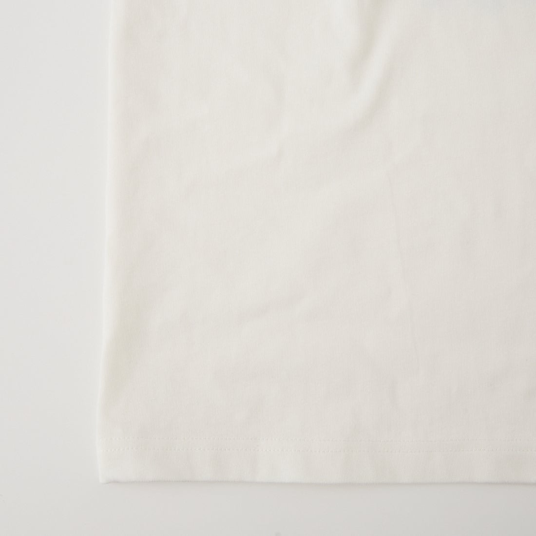 NORDISK [ノルディスク] 別注 HYGGE フラワーバックプリントTシャツ [NU11704-JF] WHT