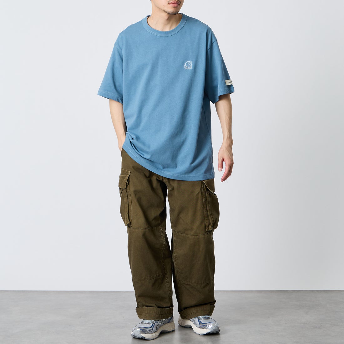 NORDISK [ノルディスク] 別注 バックロゴプリントTシャツ [NU11702-JF] BLU &&モデル身長：168cm 着用サイズ：L&&