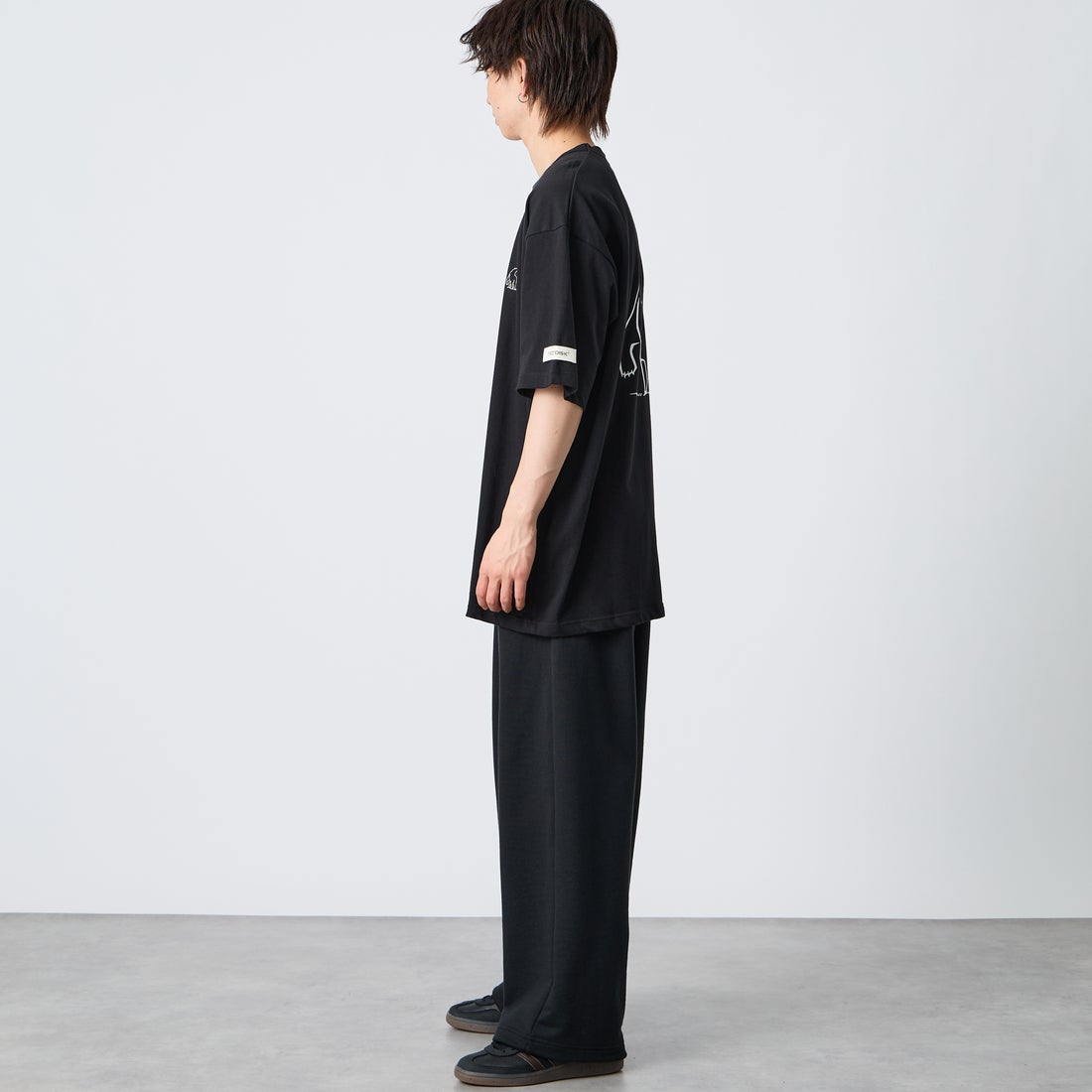 NORDISK [ノルディスク] 別注 バックロゴプリントTシャツ [NU11702-JF] BLK &&モデル身長：177cm 着用サイズ：XL&&