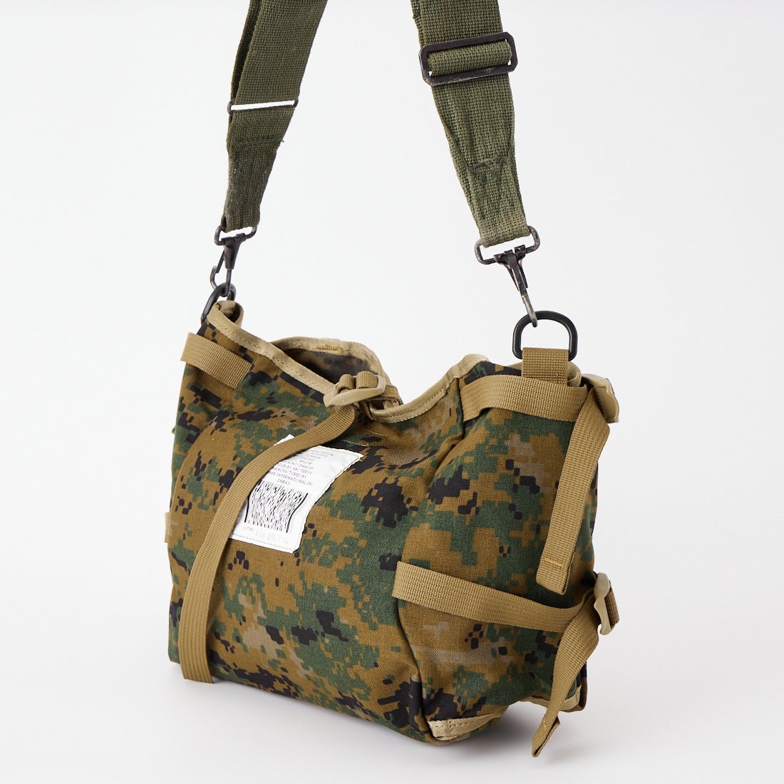 ODDMENT [オッドメント] USMC リメイクショルダーバッグ [USMC-ILBE-SHOULDER] CAMO