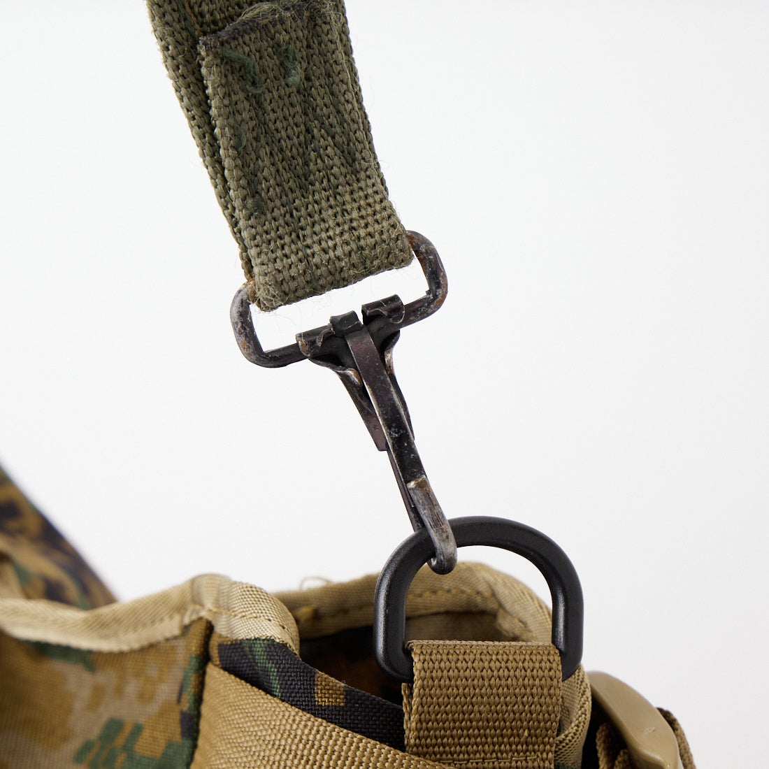 ODDMENT [オッドメント] USMC リメイクショルダーバッグ [USMC-ILBE-SHOULDER] CAMO