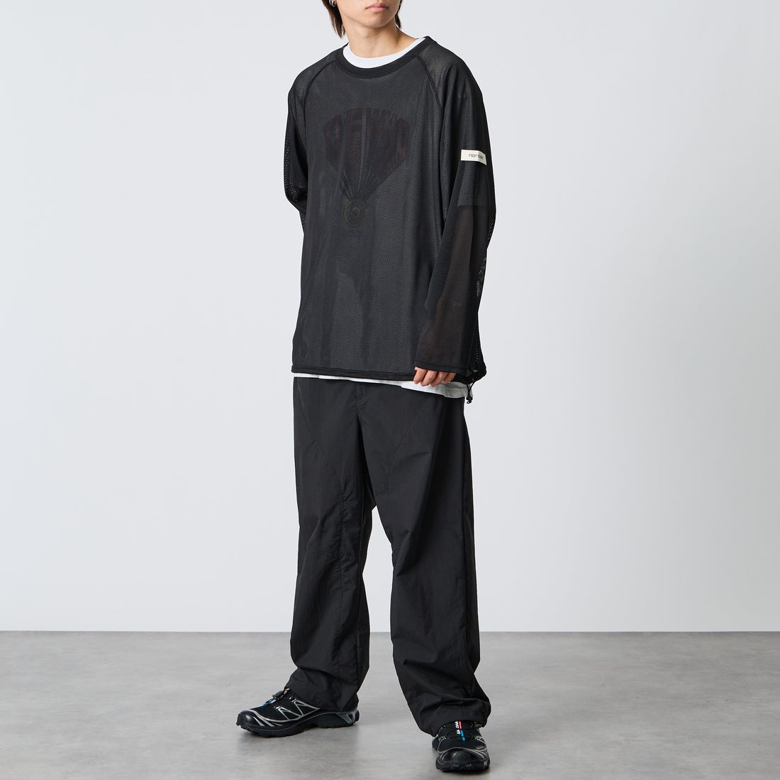NORDISK [ノルディスク] 別注 ドローコード メッシュプルオーバー [NU11706-JF] BLK &&モデル身長：177cm 着用サイズ：L&&