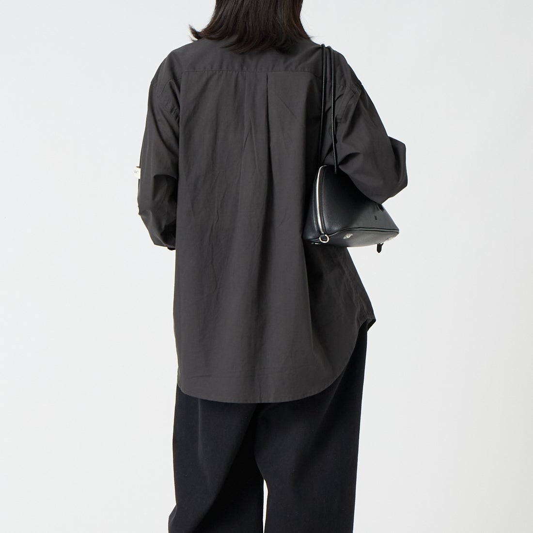 NORDISK [ノルディスク] 別注 レギュラーカラーシャツ [NU81701-JF] CHR &&モデル身長：162cm 着用サイズ：S&&