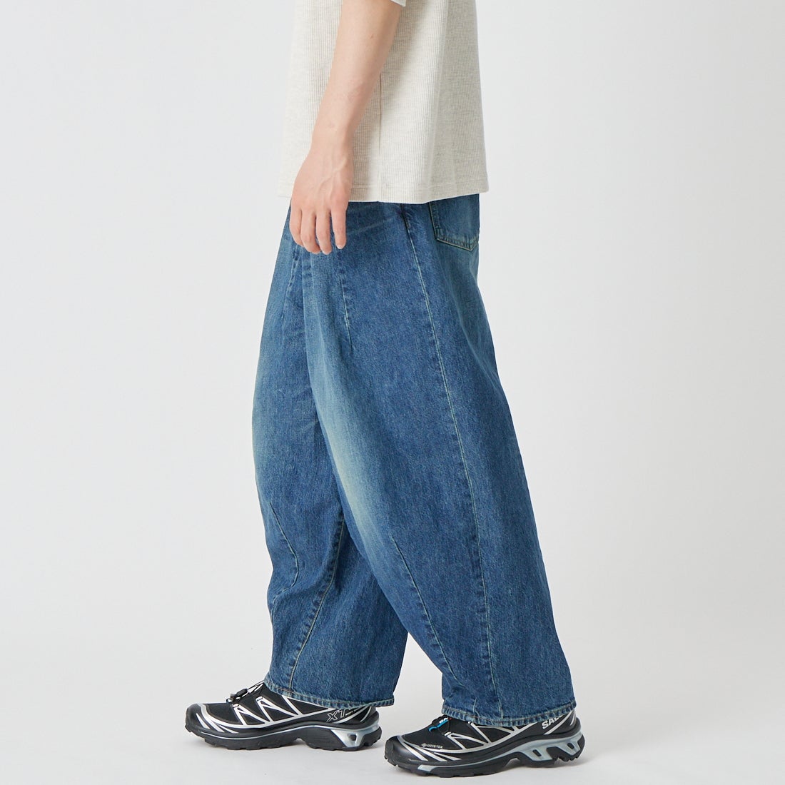Needles [ニードルズ] デニムヒザデルジーンズ [SX201] A INDIGO &&モデル身長：177cm 着用サイズ：XS&&