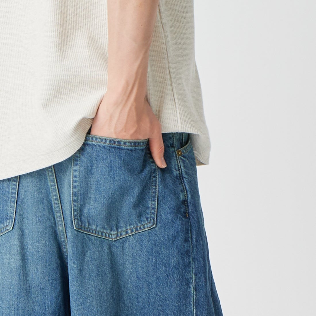 Needles [ニードルズ] デニムヒザデルジーンズ [SX201] A INDIGO &&モデル身長：177cm 着用サイズ：XS&&